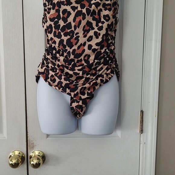 Brown Leopard  print   one piece bathing suit  swimsuit Sz L - Picture 2 of 6